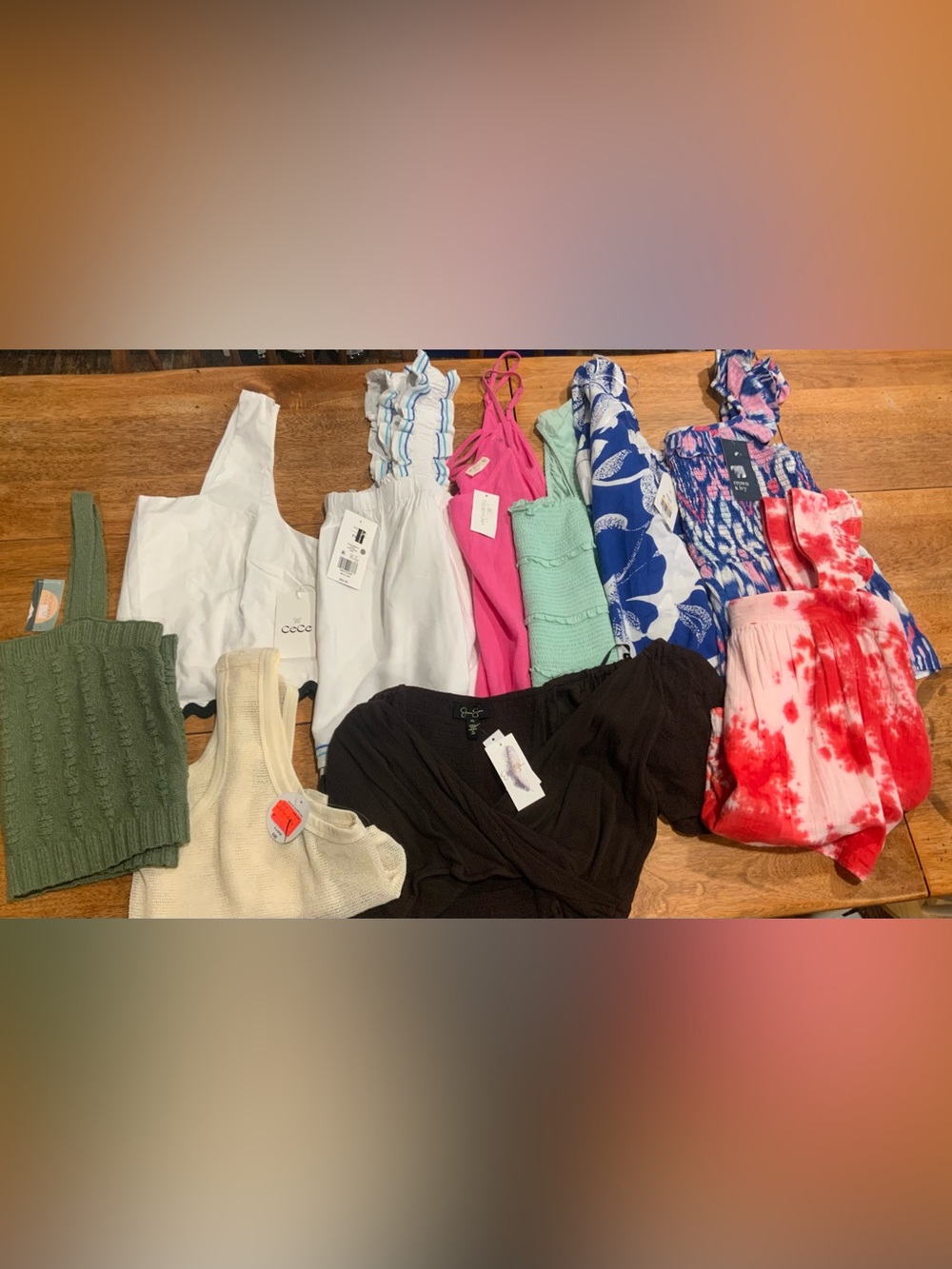 Lot of 10  New XL Summer Tops
